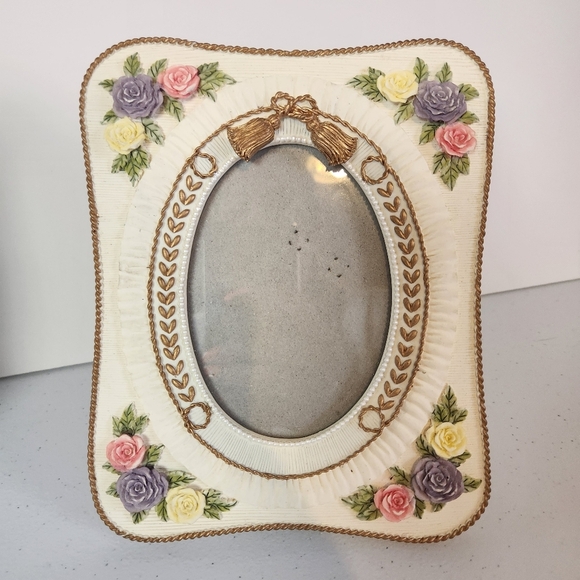 Vintage Picture Frames Lot Ceramic Cottagecore Victorian Coquette Ornate 1990s - Picture 3 of 11